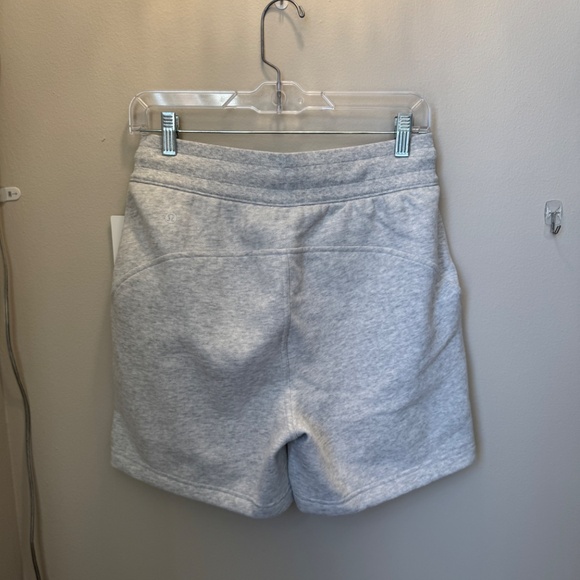 lululemon scuba Gray High Waist Shorts - Picture 4 of 5
